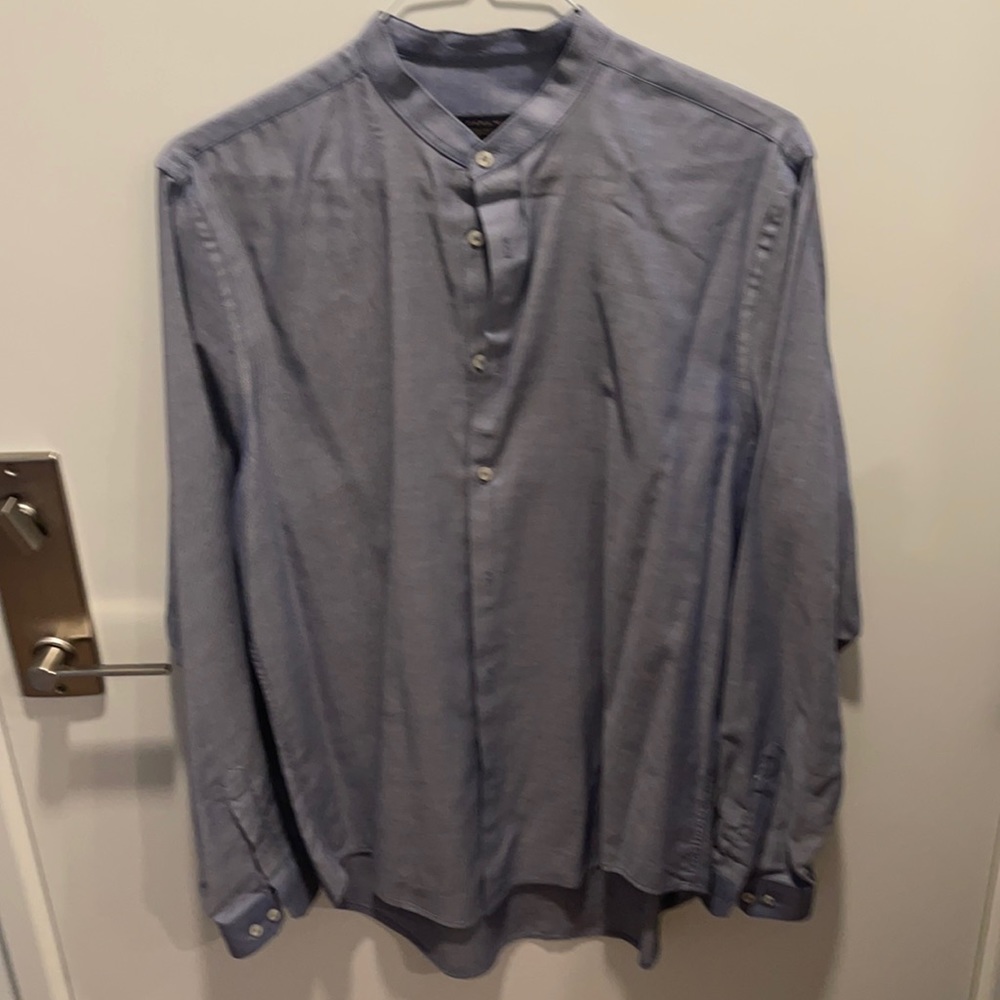 Men’s Zara shirt